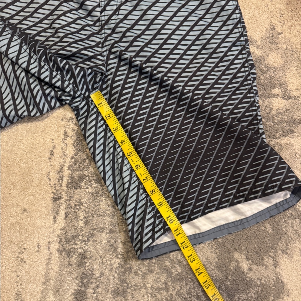 Nike Black  Striped Swimming Trunks - Picture 7 of 7